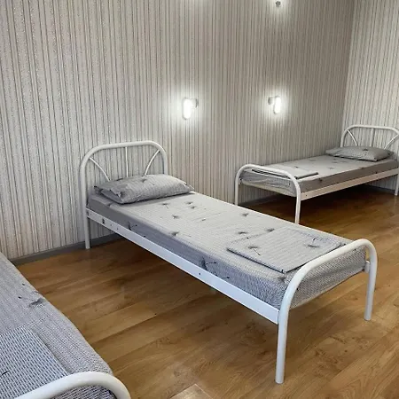 Vip Hostel Moekatsjeve